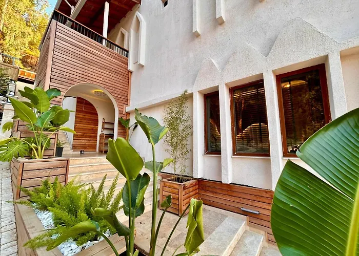 Castello By Mediterra Апарт-отель 3*