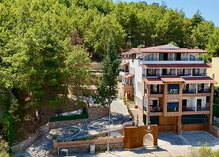 Castello By Mediterra Апарт-отель 3*