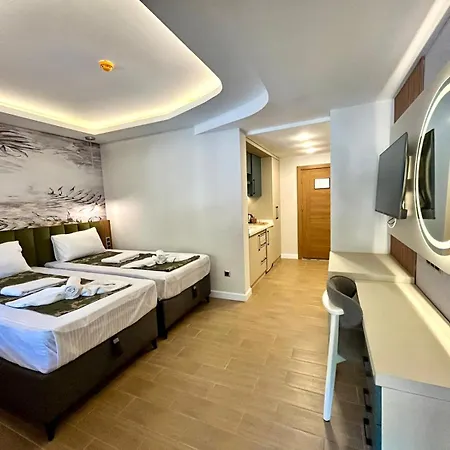 Castello By Mediterra מלון דירות 3*