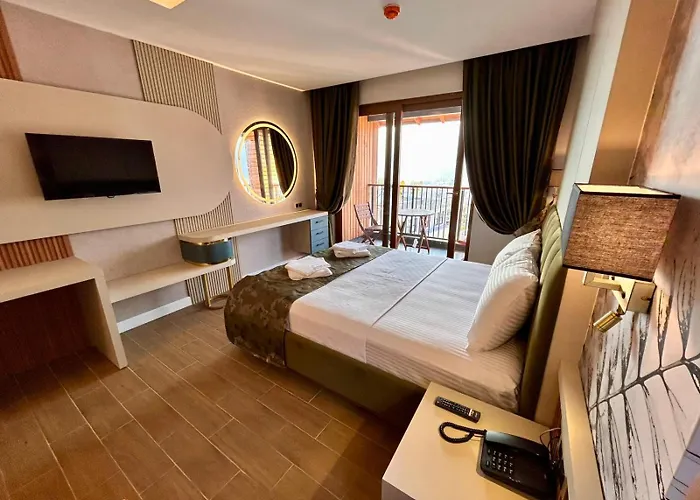 Castello By Mediterra 3* 阿拉尼亚